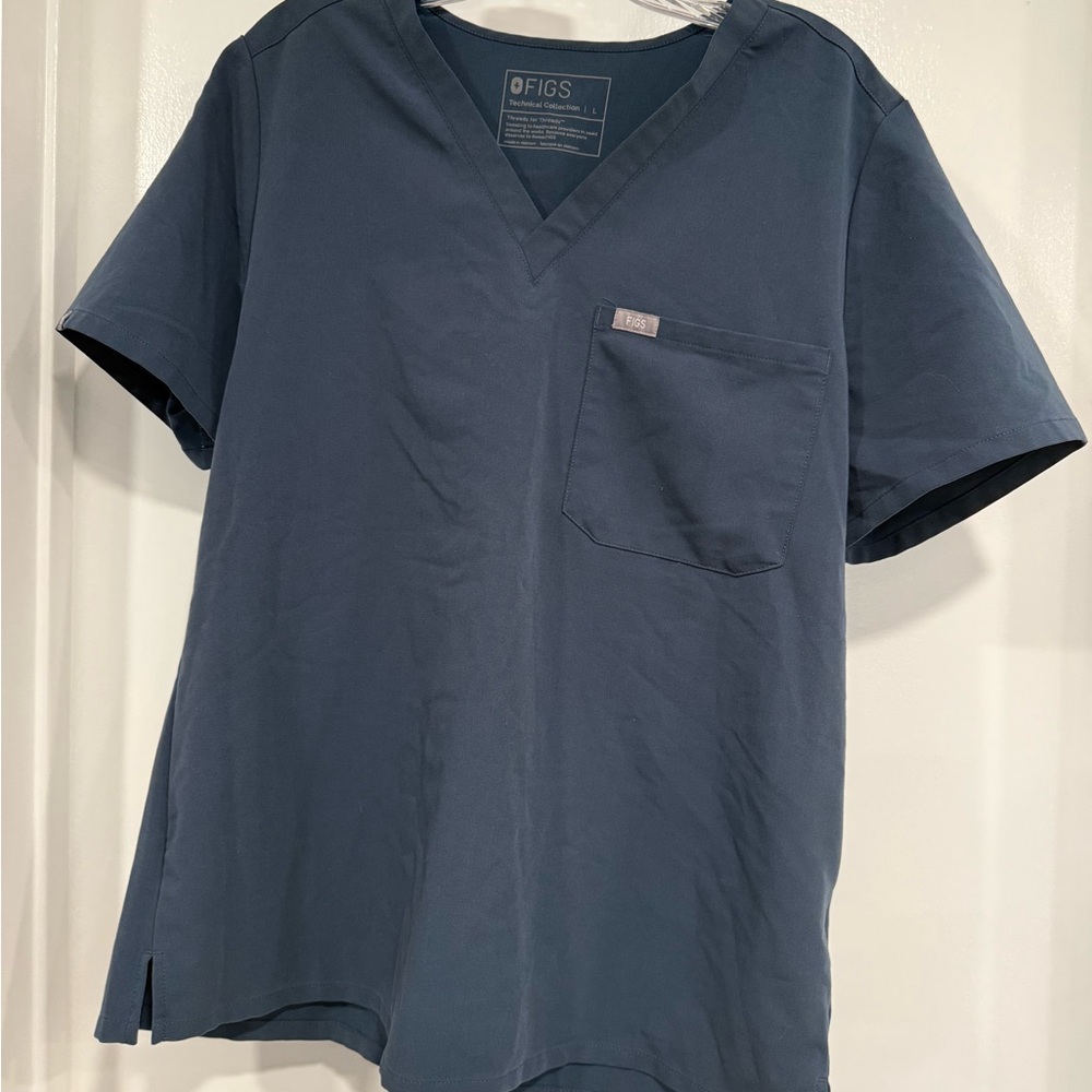 FIGS WOMENS ONE POCKET SCRUB TOP
